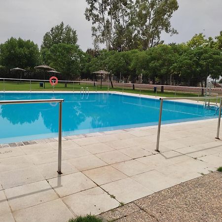Apartamentos Turisticos Casa Morocho Alagon Del Rio 외부 사진